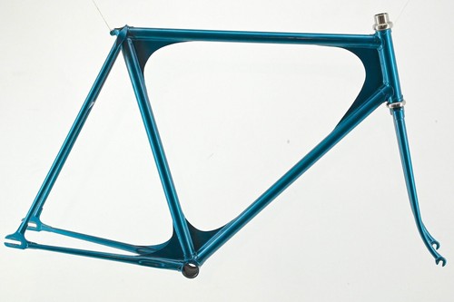 Classic french steel track - french,